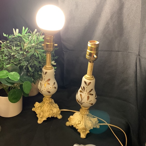 Set of 2 hard to find Vianne (VV) French mid century gilded table lamps - Picture 3 of 16